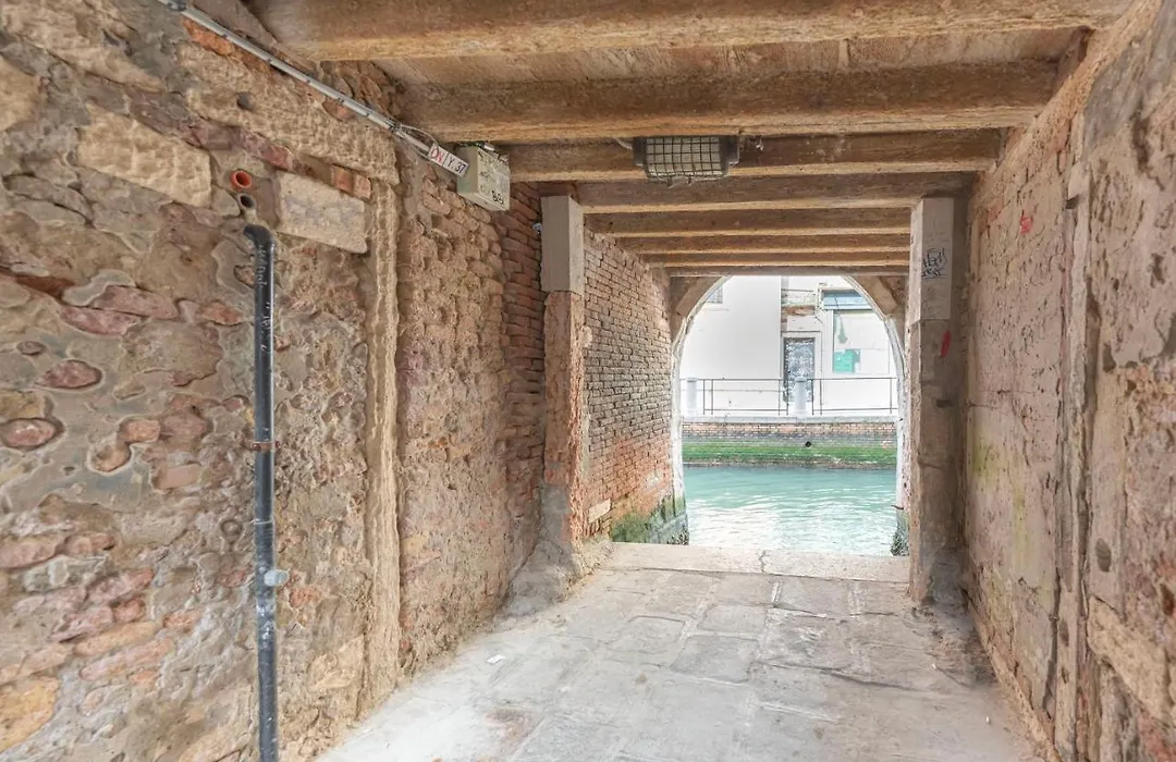Ca d'Oro Central Suite-1